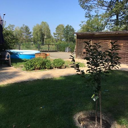 Helles Doppelzimmer Im Untergeschoss Mit Bad Im Gruenen Nahe Potsdam Apartment Michendorf Exterior foto